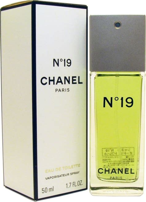 chanel n 19 50ml eau de parfum|Chanel no 19 commercial.